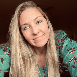 Meet your Posher, Marissa